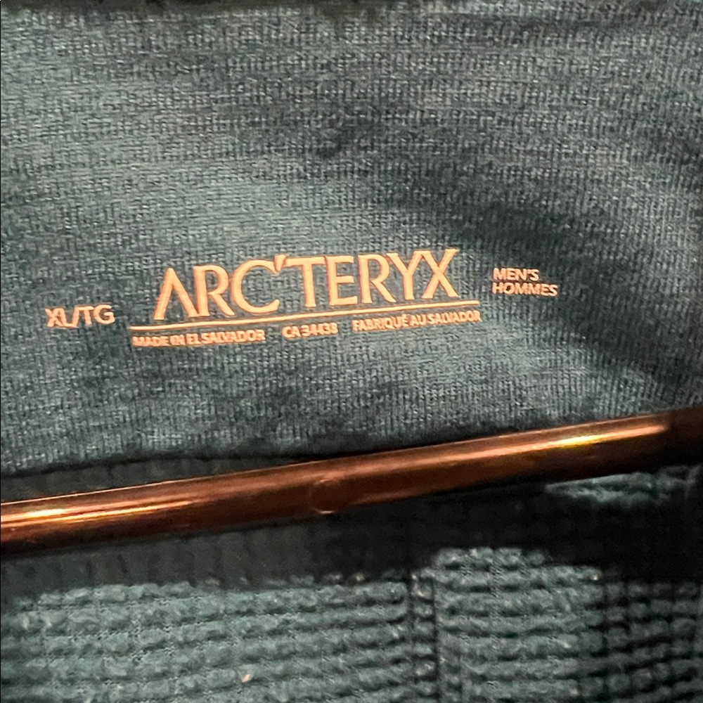 Arc'teryx Aptin Zip Hoody
Size XL
Worn a few times - Picture 3 of 4